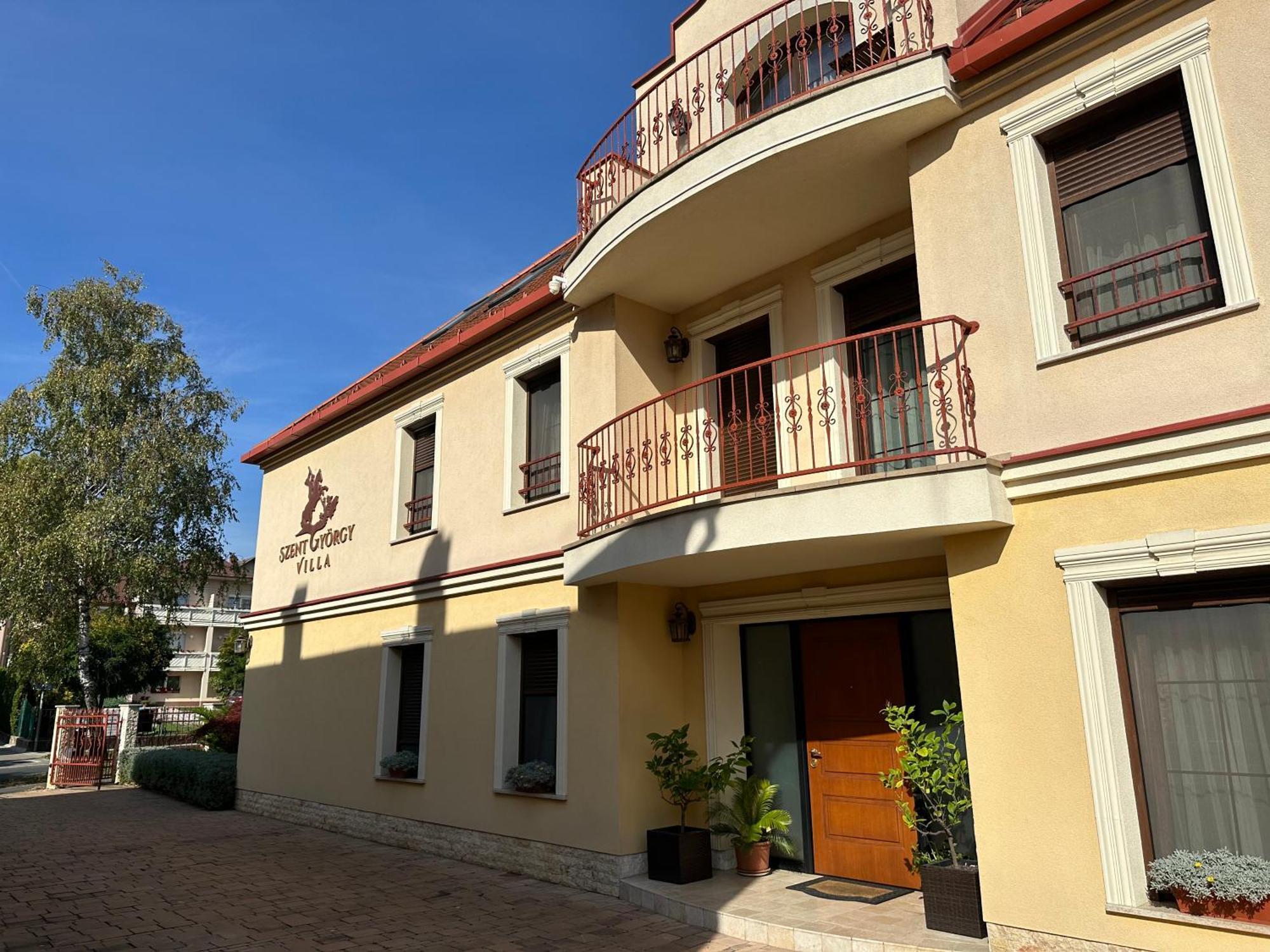 Szent Gyoergy Villa Apartmanhaz Hévíz Exteriör bild